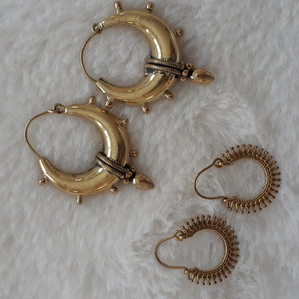 NWOT Brass hoops - India, set of 2